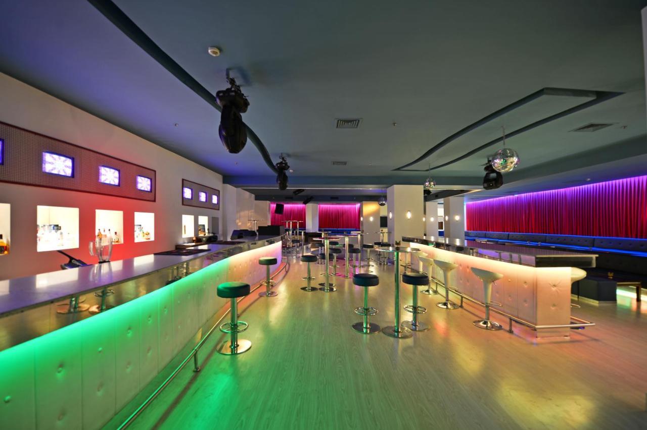 Karinna Hotel Convention Center & Spa - Full Board Plus Bursa Buitenkant foto