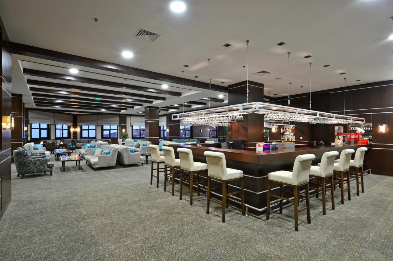 Karinna Hotel Convention Center & Spa - Full Board Plus Bursa Buitenkant foto