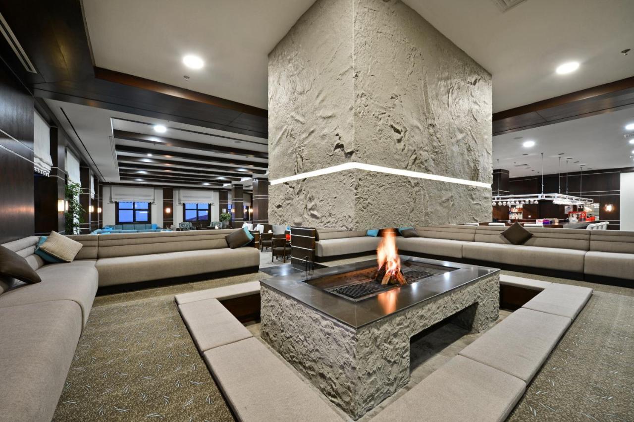 Karinna Hotel Convention Center & Spa - Full Board Plus Bursa Buitenkant foto