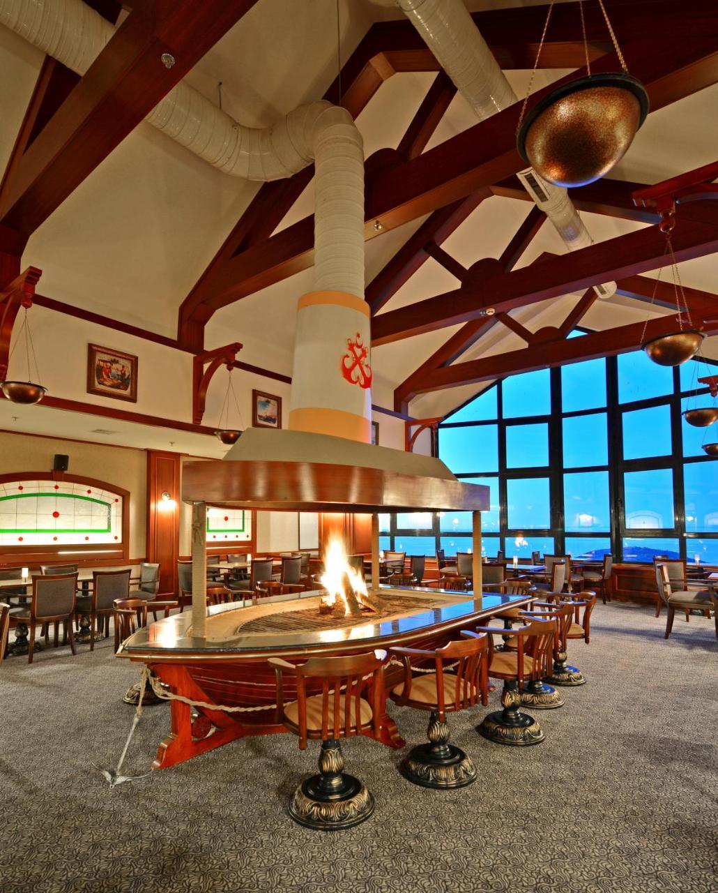 Karinna Hotel Convention Center & Spa - Full Board Plus Bursa Buitenkant foto