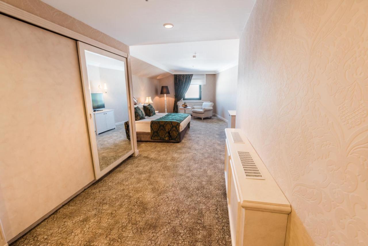 Karinna Hotel Convention Center & Spa - Full Board Plus Bursa Buitenkant foto