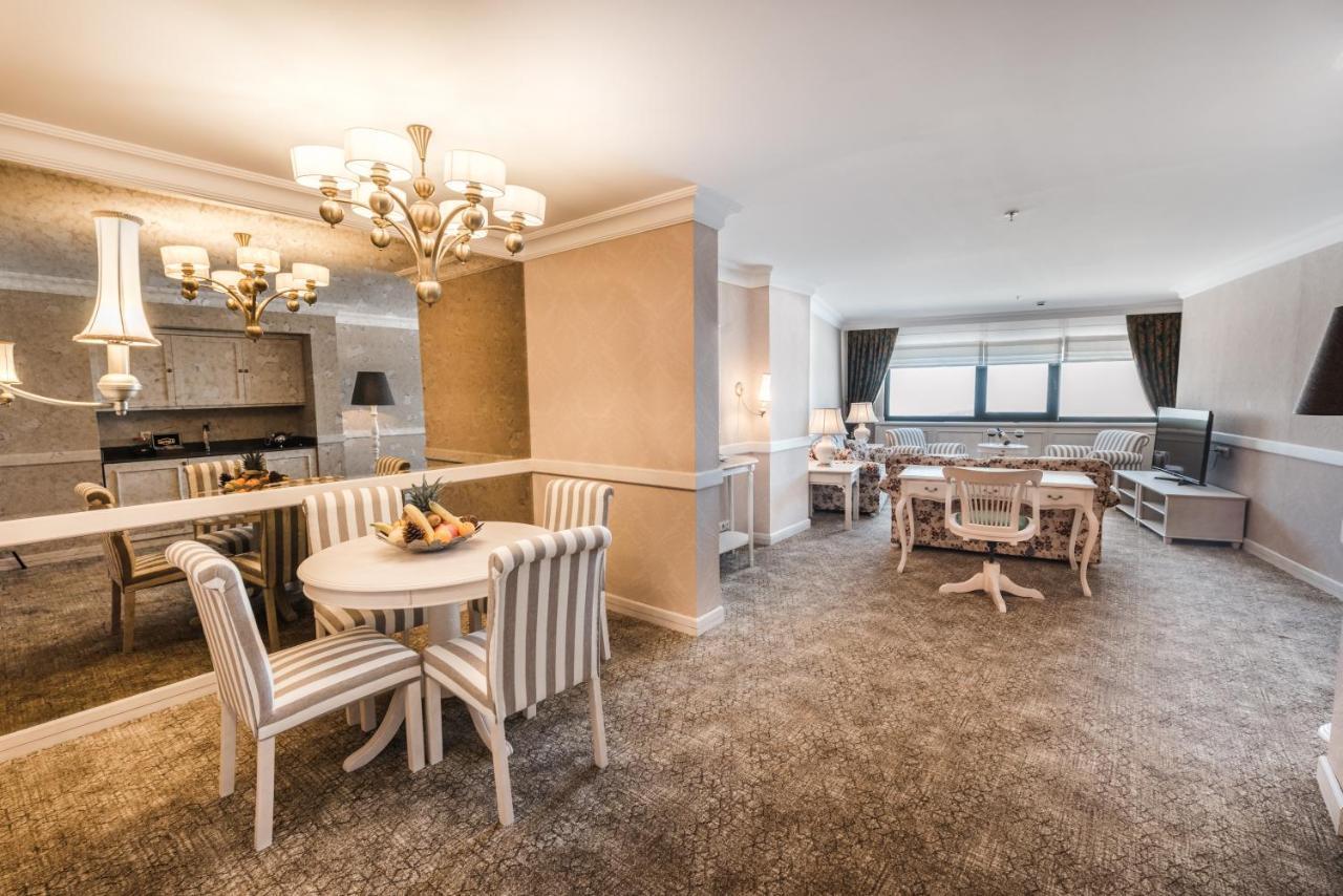 Karinna Hotel Convention Center & Spa - Full Board Plus Bursa Buitenkant foto