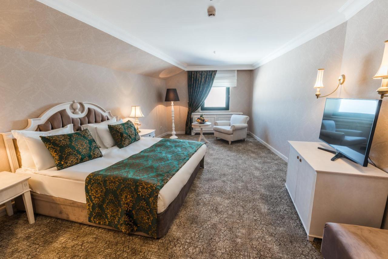 Karinna Hotel Convention Center & Spa - Full Board Plus Bursa Buitenkant foto