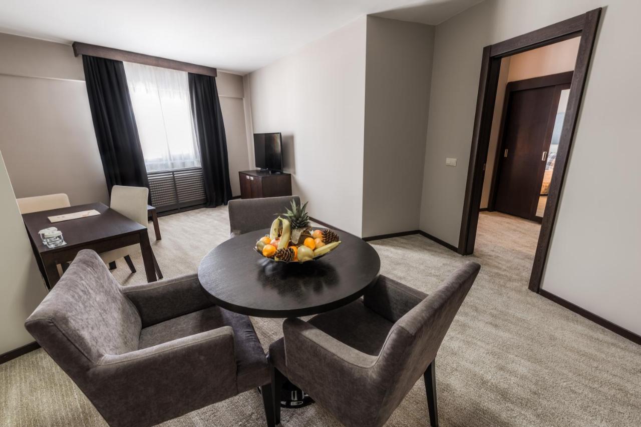 Karinna Hotel Convention Center & Spa - Full Board Plus Bursa Buitenkant foto