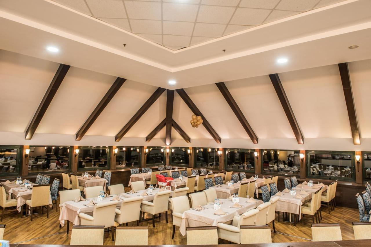 Karinna Hotel Convention Center & Spa - Full Board Plus Bursa Buitenkant foto
