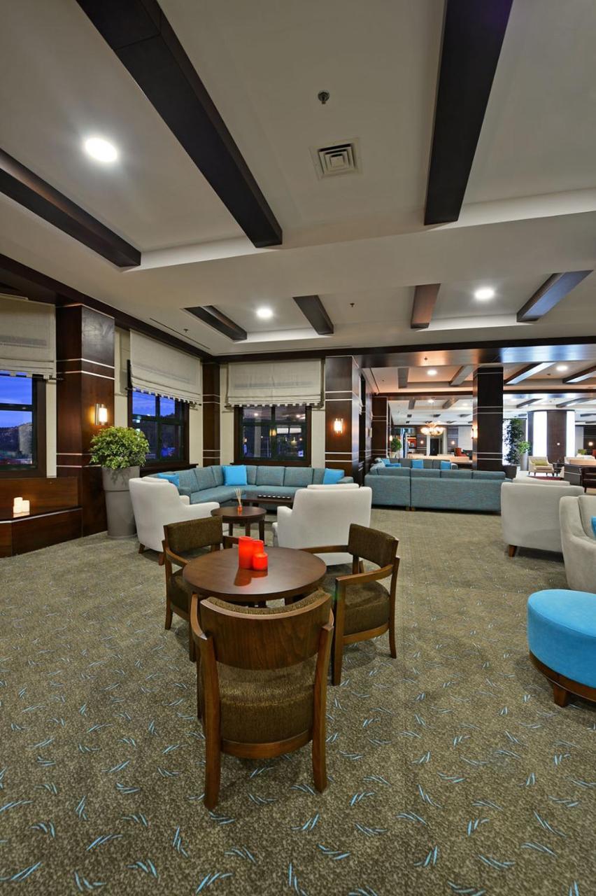 Karinna Hotel Convention Center & Spa - Full Board Plus Bursa Buitenkant foto