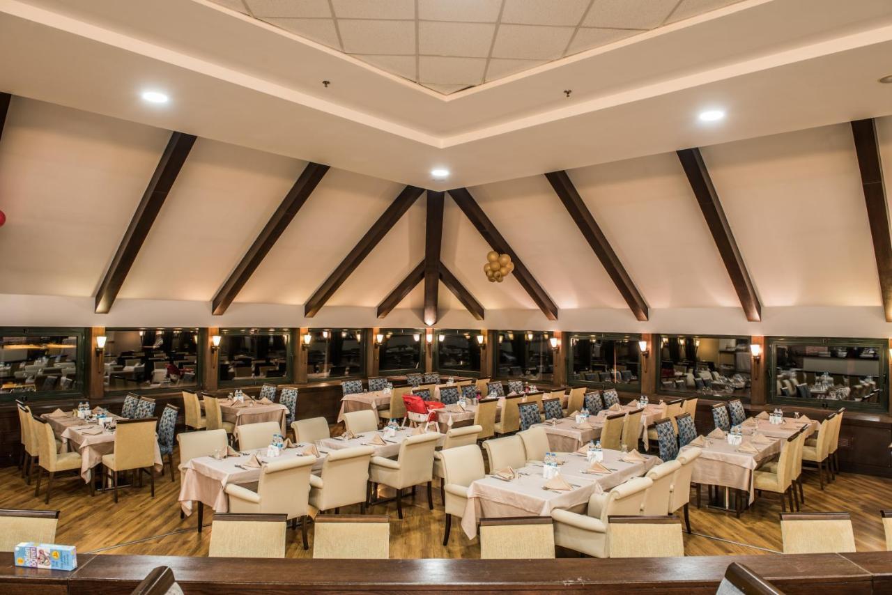 Karinna Hotel Convention Center & Spa - Full Board Plus Bursa Buitenkant foto